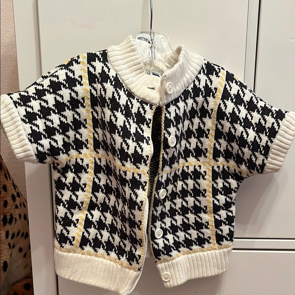 Kids Houndstooth Cardigan - Black and White